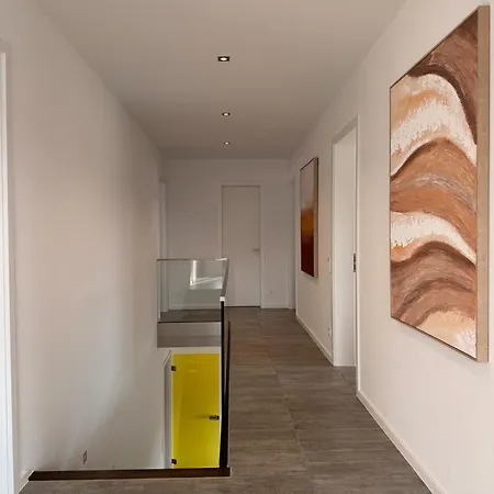Luxus - 240m2-sauna-kamin-4 Schlafzimmer-2 Baeder 펜션